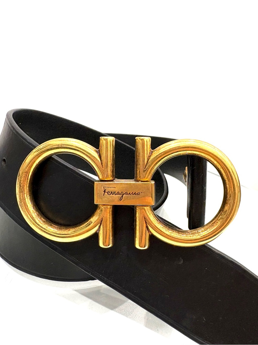 $550 Authentic Salvatore Ferragamo Black Leather Double Gancini Belt 95 /38 Gold